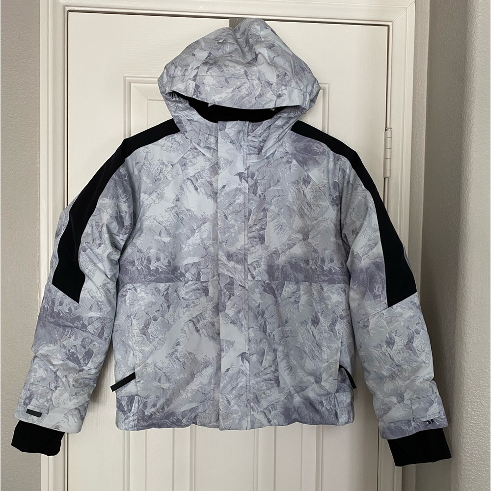 Kids Jacket size Large Snowsport Waterproof with Hood 3M Thinsulate Gray Black